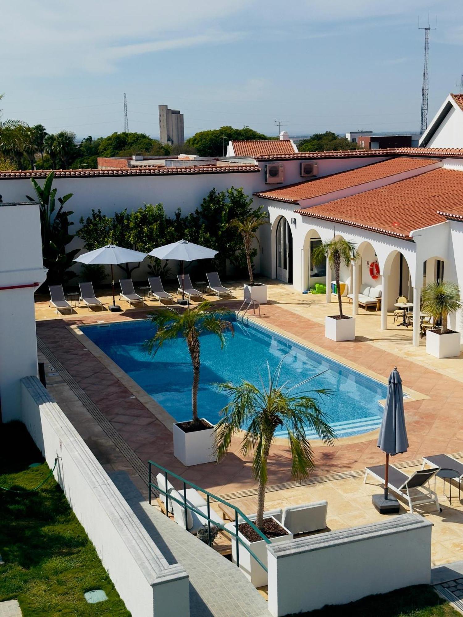 Hotel Solar Dos Frades Ferreira Do Alentejo Exterior foto